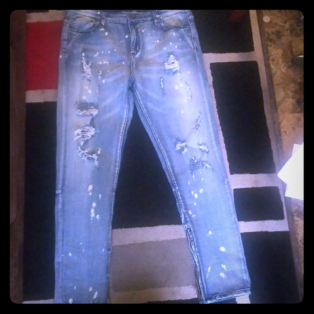 Skinny jeans
